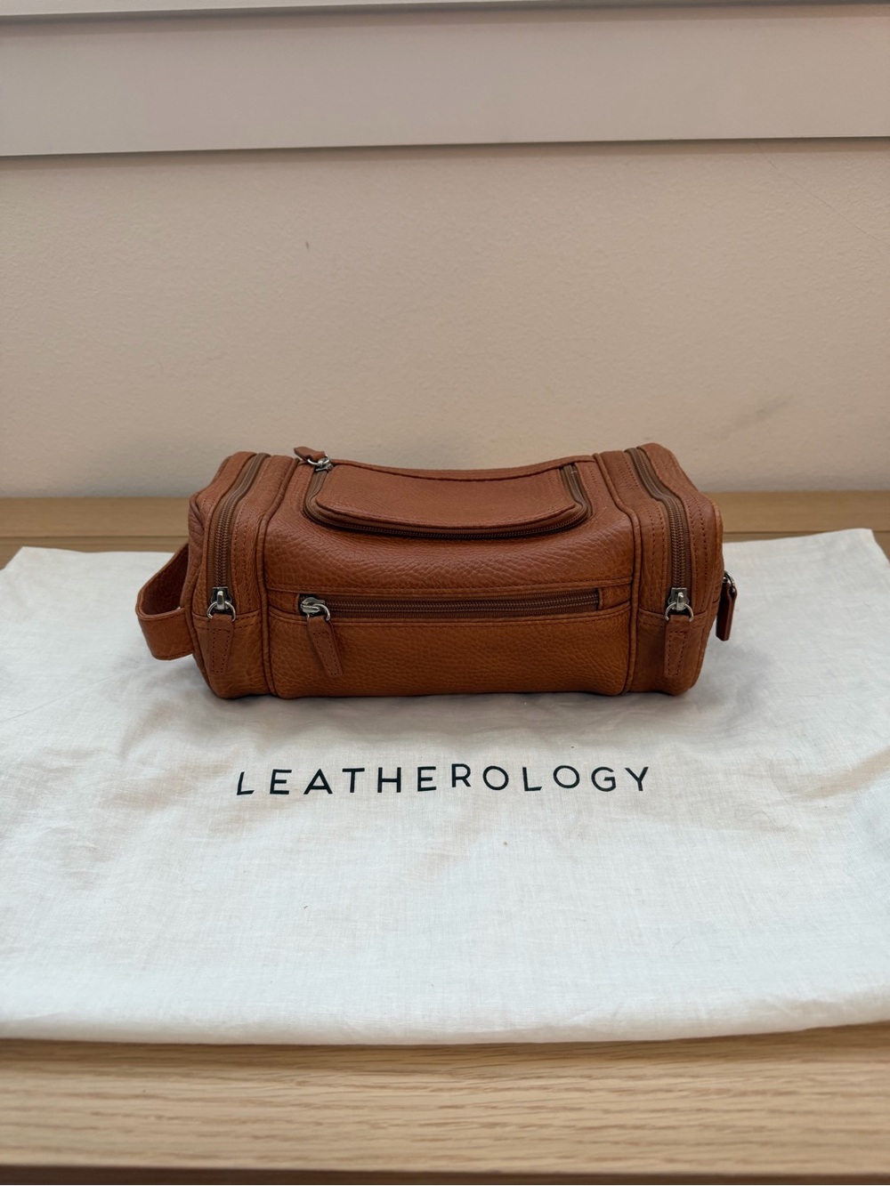 Leatherology Leather Toiletry Bag in Cognac for Men